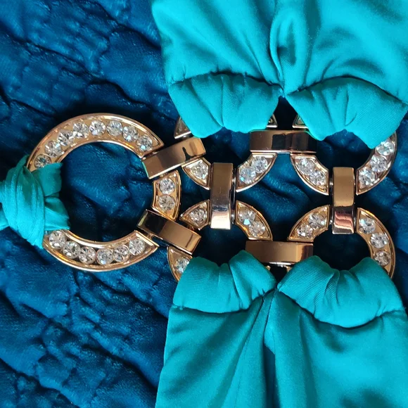 Kiss A Girl Set - Picture 6 of 11